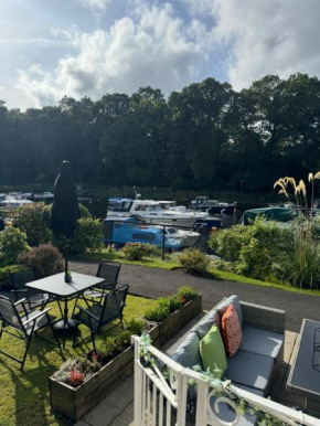 Loch Lomond Riverside Apartments B